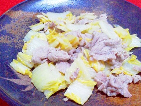 白菜と豚肉の生姜風味炒め